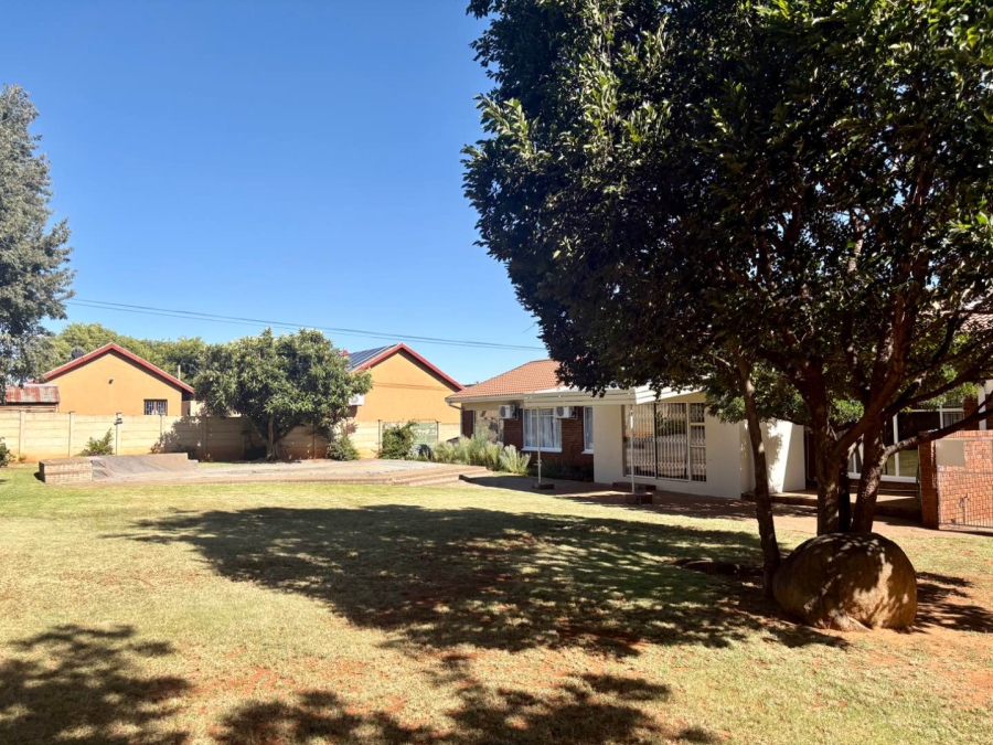3 Bedroom Property for Sale in Universitas Ridge Free State